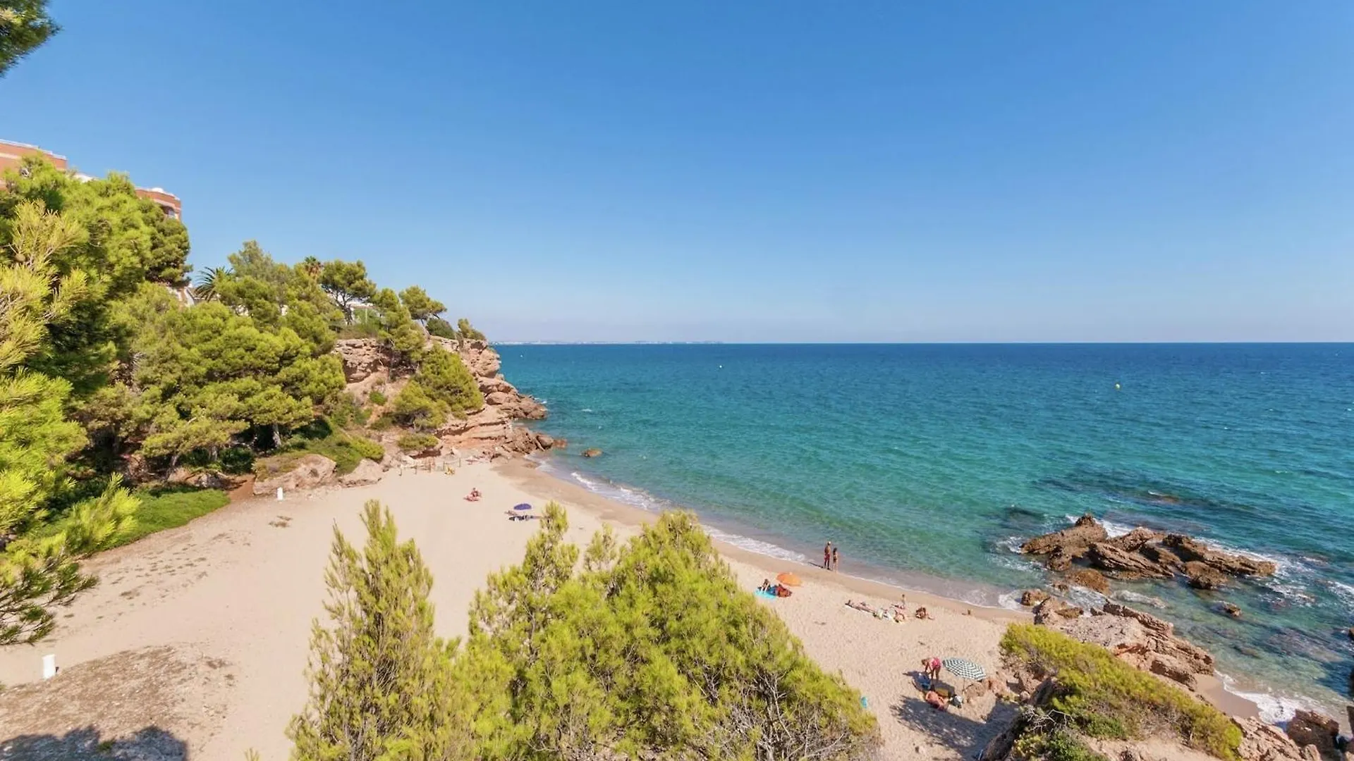 Small Building With 4 Apartments Close To The Beach Mont-roig del Camp 0*,  Spain